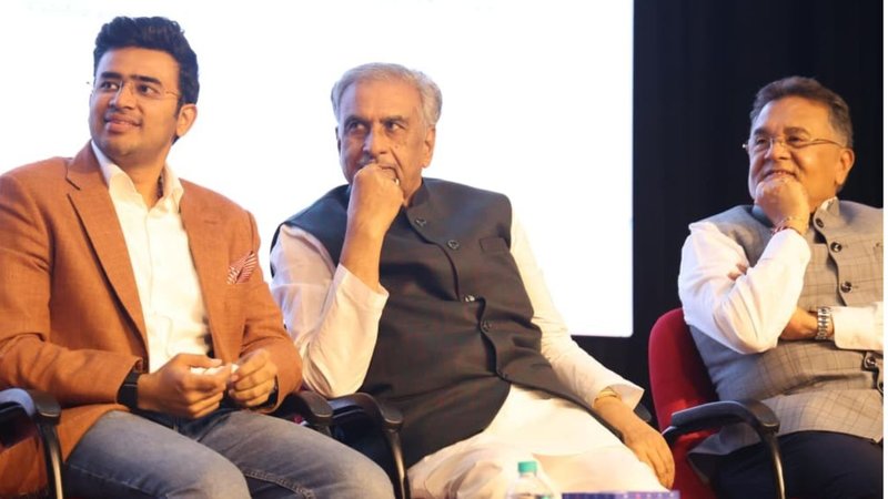 Vishweshwar Bhat's Book Release (2)