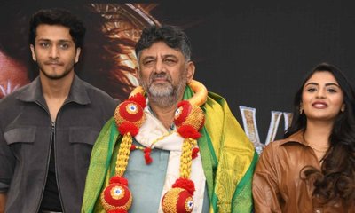 ʻಸಮರ್ಜಿತ್ ಲಂಕೇಶ್ ಸಿನಿಮಾ ಗೂಳಿಯಂತೆ ಮುನ್ನುಗ್ಗಲಿʼ- DCM ಡಿಕೆ ಶಿವಕುಮಾರ್