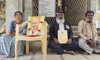 26 ವರ್ಷಗಳಿಂದ ಜಮೀನಿಗಾಗಿ ಹೋರಾಟ ಮಾಡುತ್ತಿರುವ ಮಾಜಿ ಸೈನಿಕ