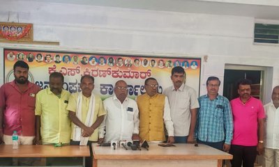 ಸಂತರ ಜಯಂತಿ ಒಂದೇ ದಿನ ಆಚರಣೆಗೆ ತೀವ್ರ ವಿರೋಧ