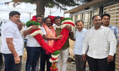 ಸರಳವಾಗಿ ಜನ್ಮದಿನ ಆಚರಿಸಿಕೊಂಡ ಚಿಮುಲ್ ನಿರ್ದೇಶಕ ಭರಣಿ ವೆಂಕಟೇಶ್
