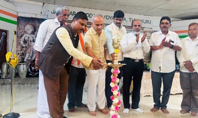 ಅಂಕ ಗಳಿಸುವುದೇ ಶಿಕ್ಷಣದ ಗುರಿಯಲ್ಲ, ಸಂಸ್ಕಾರವಂತರಾಗುವುದು ಮುಖ್ಯ