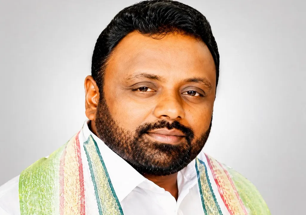ಮತ್ತೊಮ್ಮೆ ಎಲ್‌ಪಿಜಿ ಬೆಲೆ ಏರಿಕೆ: ಉಜ್ವಲ ಸಿಲೆಂಡರ್ 4ಕ್ಕೆ ಇಳಿಸಿ ಅಡುಗೆ ಮನೆಗೆ ಕೊಳ್ಳಿ ಇಟ್ಟ ಪ್ರಧಾನಿ ಮೋದಿ: ಡಾ.ಆನಂದ ಕುಮಾರ್