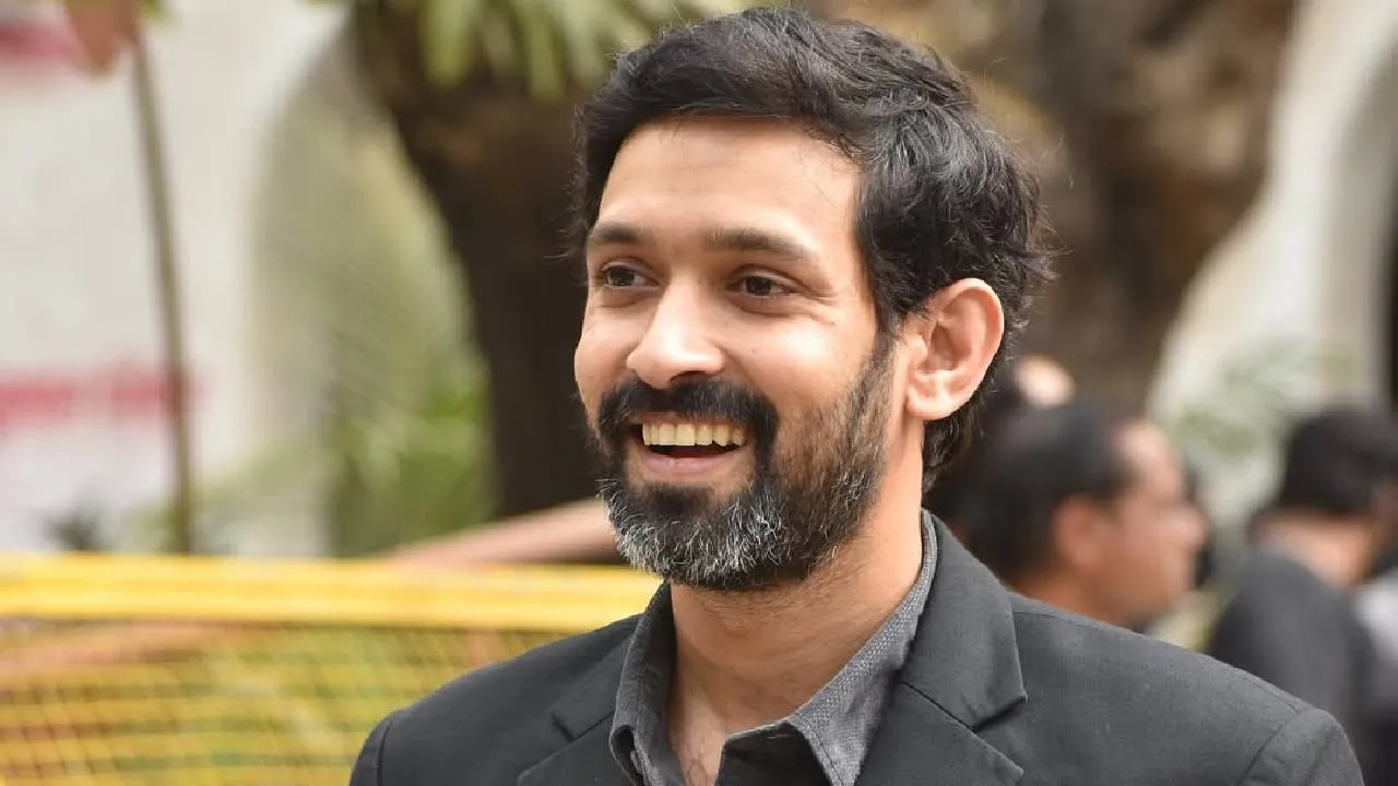 Vikrant Massey: ತೆರೆಮೇಲೆ ಬರಲಿದೆ ಶ್ರೀ ಶ್ರೀ ರವಿ ಶಂಕರ್‌ ಜೀವನ ಚರಿತ್ರೆ; ವಿಕ್ರಾಂತ್‌ ಮೆಸ್ಸಿಗೊಲಿದ ನಾಯಕ ಪಟ್ಟ - Image 1