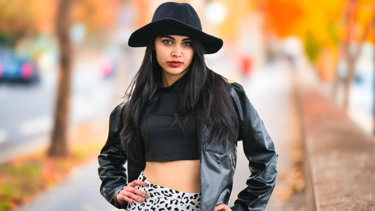 Winter Fashion 2025: 2025ರ ವಿಂಟರ್ ಫ್ಯಾಷನ್‌ಗೆ ಲಗ್ಗೆ ಇಟ್ಟ ಫ್ಯಾಷನ್‌ವೇರ್‌ಗಳಿವು! - Image 2