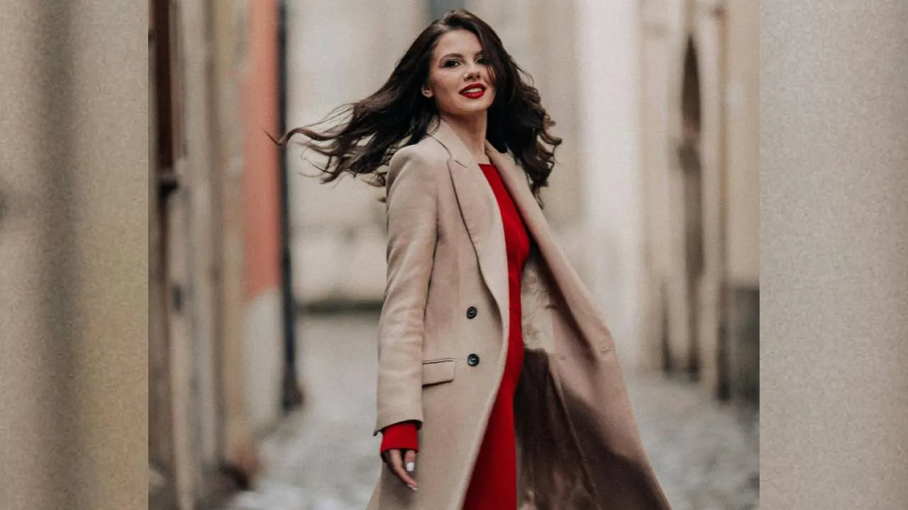 Winter Fashion 2025: ಚಳಿಗಾಲಕ್ಕೆ ಜತೆಯಾದ ಸ್ಟೈಲಿಶ್ ಟ್ರೆಂಚ್ ಕೋಟ್‌ಗಳಿವು - Image 4