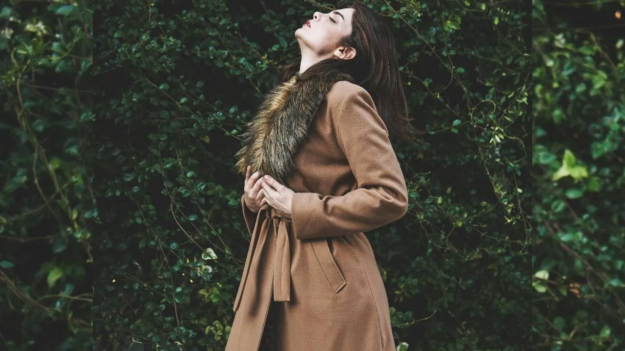 Winter Fashion 2025: ಚಳಿಗಾಲಕ್ಕೆ ಜತೆಯಾದ ಸ್ಟೈಲಿಶ್ ಟ್ರೆಂಚ್ ಕೋಟ್‌ಗಳಿವು - Image 5