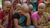 ಸೇಲಂನಲ್ಲಿ 15,000 ರುಪಾಯಿ ಆಸೆಗಾಗಿ ತಲೆ ಬೋಳಿಸಿಕೊಂಡ ಮಹಿಳೆಯರು