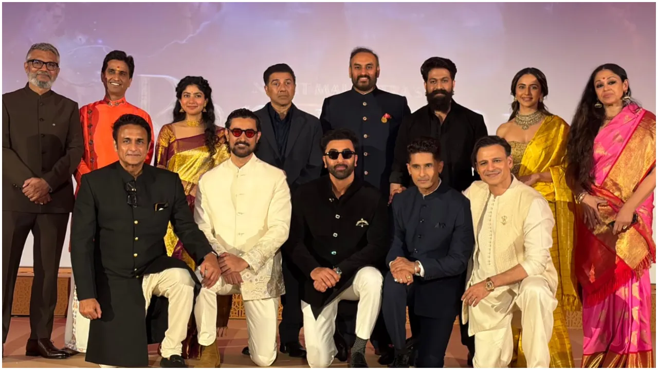 ದೆಹಲಿಯಲ್ಲಿ ನಡೆದ ‘ರಾಮಾಯಣ’ ಸಿನಿಮಾದ ಅದ್ದೂರಿ ಕಾರ್ಯಕ್ರಮ; ಜುಲೈ 24ರಂದು ಬರಲಿದೆ ಪ್ಯಾನ್‌ ವರ್ಲ್ಡ್‌ ಟ್ರೇಲರ್!‌
