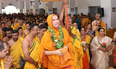 ಮಿಶ್ರ ತಳಿಯ ಹಾಲು ಅಹಿತ ಎಂದು ವಿಜ್ಞಾನವೂ ಒಪ್ಪಿದೆ: ರಾಘವೇಶ್ವರ ಶ್ರೀ