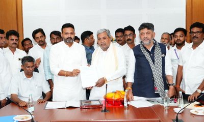 ಬಸವೇಶ್ವರ ಏತ ನೀರಾವರಿ ಯೋಜನೆ ಶೀಘ್ರ ಪೂರ್ಣಗೊಳಿಸಿ: ಸಿಎಂ