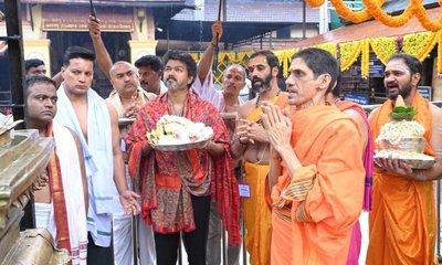 ಕೊಲ್ಲೂರು ಮೂಕಾಂಬಿಕೆ ದರ್ಶನ ಪಡೆದ ಸಿಎಂ ವಿಜಯ್
