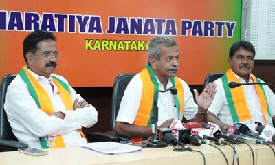 ಶೃಂಗೇರಿಯಲ್ಲಿ ಜೆಜೆಎಂ ಸ್ಟ್ಯಾಂಪ್ ಪೇಪರ್ ಅಕ್ರಮ; ತನಿಖೆಗೆ ಆಗ್ರಹ