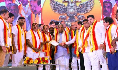 ಕನ್ನಡಿಗರಿಗೆ ಉದ್ಯೋಗದಲ್ಲಿ ಮೀಸಲಾತಿ ನೀಡುವ ಬಗ್ಗೆ ಚರ್ಚಿಸಿ ತೀರ್ಮಾನ: ಸಿಎಂ