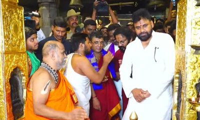 ಉಡುಪಿ ಶ್ರೀಕೃಷ್ಣನ ದರ್ಶನ ಪಡೆದ ಆಂಧ್ರ ಡಿಸಿಎಂ ಪವನ್‌ ಕಲ್ಯಾಣ್‌