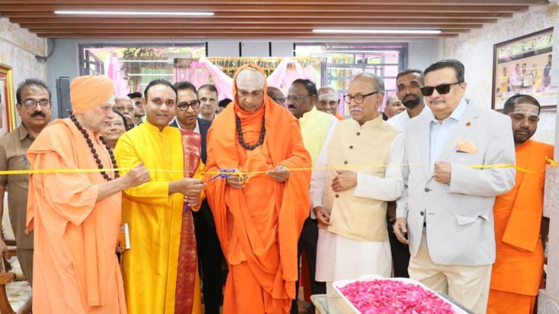 _Sadguru Sri Madhusudan Sai (3)