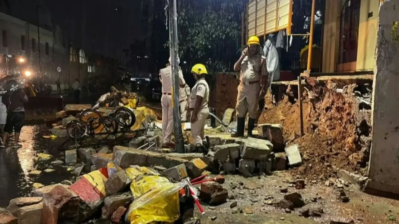 Bowring Hospital tragedy: ಬೌರಿಂಗ್ ಆಸ್ಪತ್ರೆ ದುರಂತ; ರಾಜ್ಯ ಸರ್ಕಾರಕ್ಕೆ ತನಿಖಾ ವರದಿ ಸಲ್ಲಿಸಿದ ಬೆಂಗಳೂರು ಡಿಸಿ