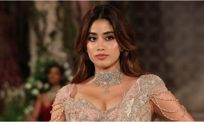 ʻಖಾಸಗಿ ಭಾಗಗಳನ್ನು ಜೂಮ್ ಮಾಡೋದ್ಯಾಕೆ?ʼ; ಪಾಪರಾಜಿಗಳ ಮೇಲೆ ಜಾಹ್ನವಿ ಗರಂ!