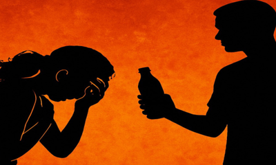 ಆಸ್ಪತ್ರೆಯಲ್ಲೇ ಗೆಳತಿ ಮೇಲೆ ಆ್ಯಸಿಡ್ ಎರಚಿದ ವ್ಯಕ್ತಿ