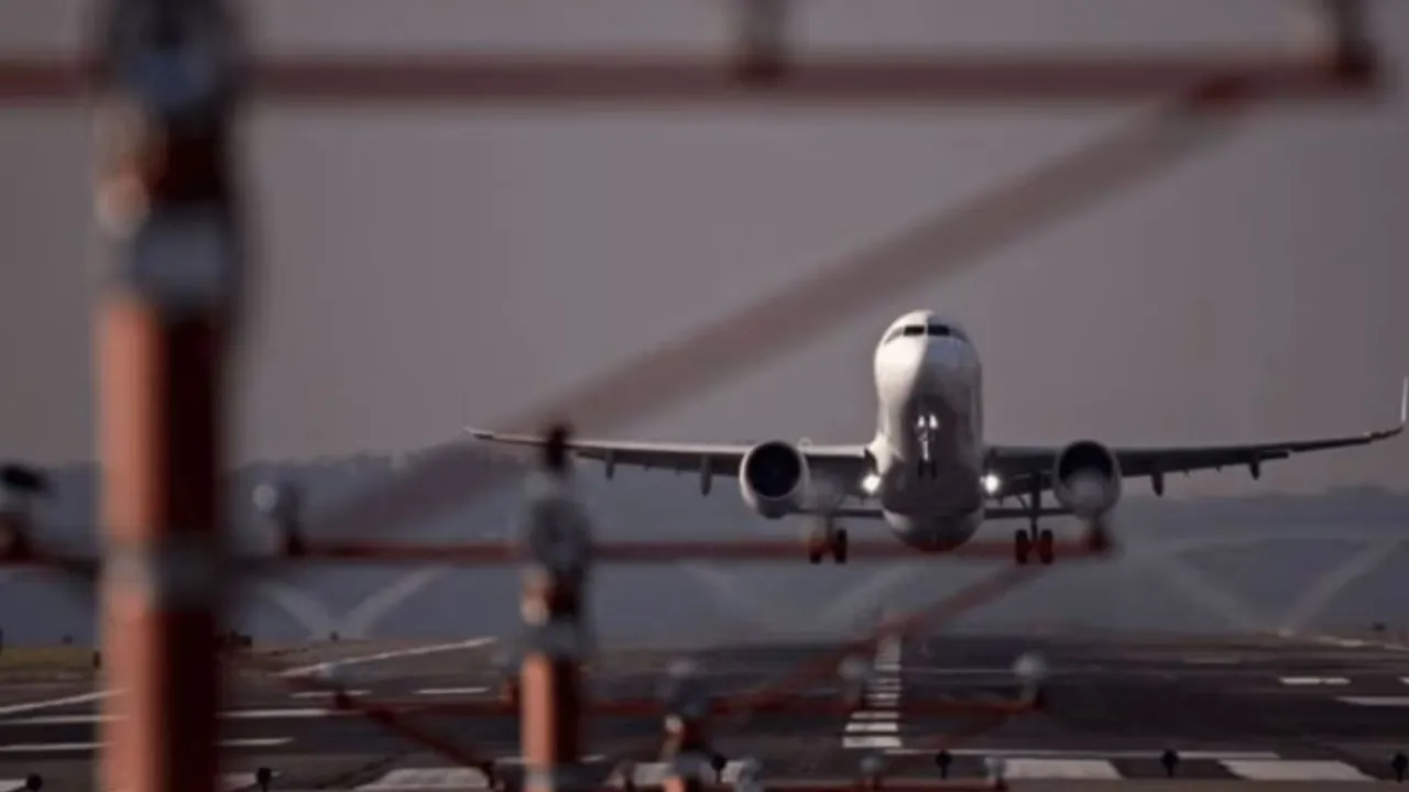 ಇರಾನ್ ಯುದ್ಧ ಎಫೆಕ್ಟ್: 11 ವಾಯುಪ್ರದೇಶ ತಪ್ಪಿಸಲು ಭಾರತೀಯ ವಿಮಾನಯಾನ ಸಂಸ್ಥೆಗಳಿಗೆ ಕೇಂದ್ರದ ಸೂಚನೆ