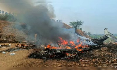 ರನ್‌ವೇಗೆ 100 ಮೀಟರ್‌ ಮೊದಲೇ ನೆಲಕ್ಕಪ್ಪಳಿಸಿದ ಅಜಿತ್‌ ಪವಾರ್‌ ವಿಮಾನ