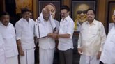 ಅನ್ವರ್ ರಾಜಾ ಡಿಎಂಕೆಗೆ ಸೇರ್ಪಡೆ