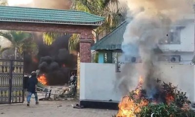 ನಿಷೇಧಾಜ್ಞೆ ನಡುವೆಯೇ ಅಸ್ಸಾಂನಲ್ಲಿ ಭುಗಿಲೆದ್ದ ಹಿಂಸಾಚಾರ