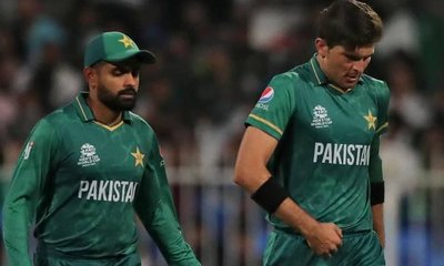 ಭಾರತ ವಿರುದ್ಧ ಸೋಲು; ಪಾಕ್‌ ತಂಡದಿಂದ ಬಾಬರ್‌, ಅಫ್ರಿದಿಗೆ ಗೇಟ್‌ ಪಾಸ್‌