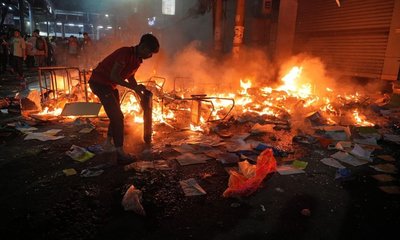 ಬಾಂಗ್ಲಾದೇಶದ ಮಾಧ್ಯಮ ಸಂಸ್ಥೆಗಳ ಮೇಲೆ ದಾಳಿ