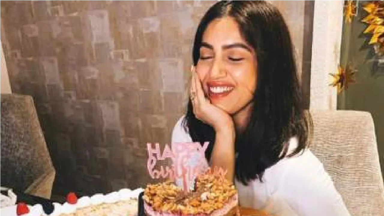 Bhumi Pednekar: ಬಾಲಿವುಡ್‌ನ ಸಿಂಪಲ್ ಬೆಡಗಿ ಭೂಮಿಗೆ  36ನೇ ಹುಟ್ಟುಹಬ್ಬದ ಸಂಭ್ರಮ; ಇಲ್ಲಿದೆ ಸೆಲೆಬ್ರೇಷನ್‌ ಫೋಟೊ - Image 1