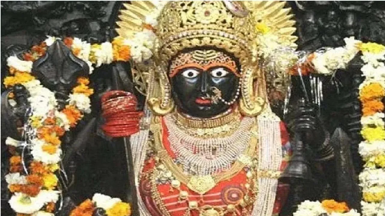 Tradition: ಪುರುಷರು ಈ 5 ದೇವಾಲಯಗಳಿಗೆ ಪ್ರವೇಶಿಸುವಂತಿಲ್ಲ - Image 6