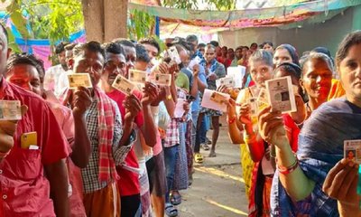 ಬಿಹಾರ ವಿಧಾನಸಭೆ ಚುನಾವಣೆ: 121 ಸ್ಥಾನಗಳಿಗೆ ಮೊದಲ ಹಂತದ ಮತದಾನ ಆರಂಭ