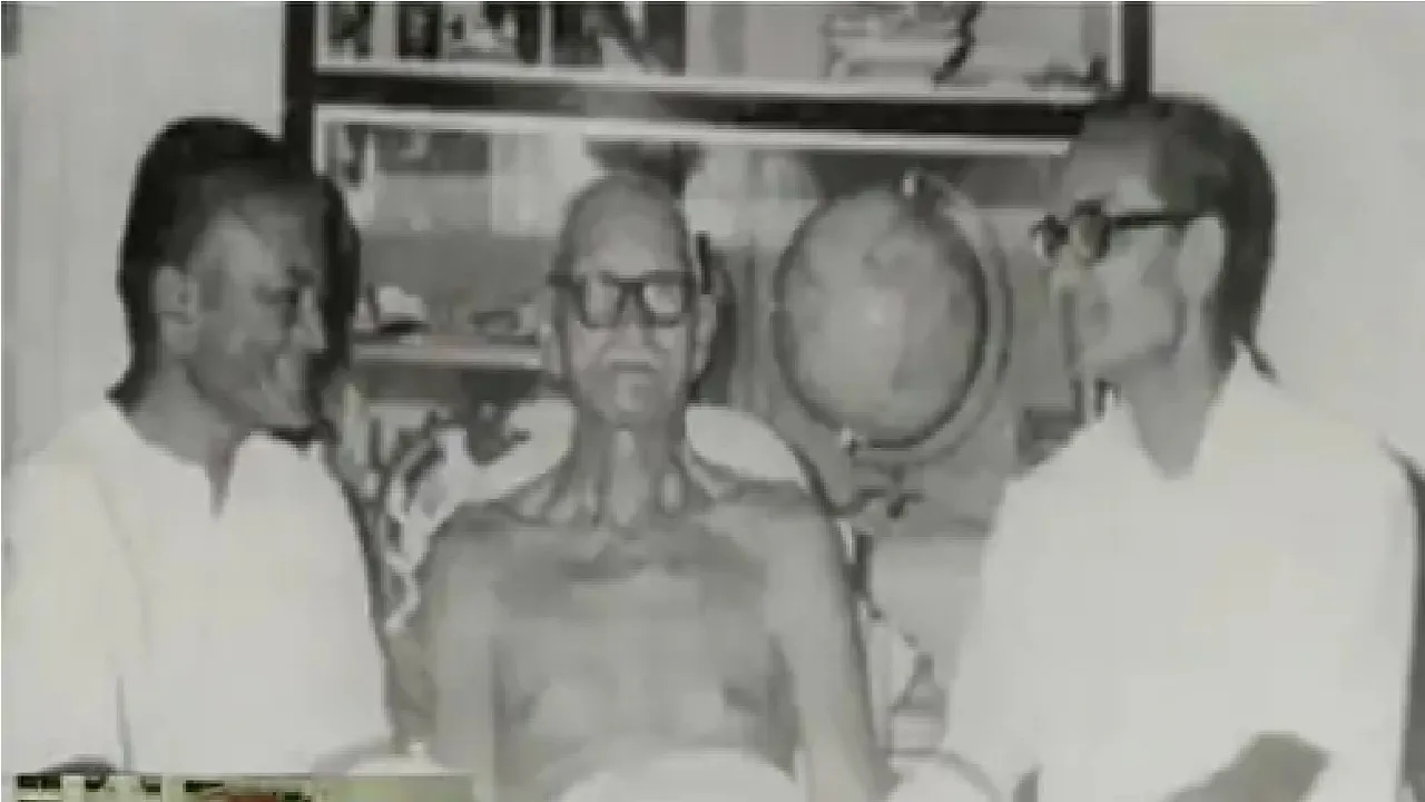 ಗುಜರಾತ್ ನ ಎರಡನೇ ಗಾಂಧಿ ಎಂದೇ ಹೆಸರುವಾಸಿಯಾದ ರವಿಶಂಕರ್ ಮಹಾರಾಜ್ ಅವರೊಂದಿಗೆ ಬಿಪಿನ್ ದೇಸಾಯಿ ಮತ್ತು ಗುಣವಂತ್ ದೇಸಾಯಿ.