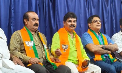 ಕಾಂಗ್ರೆಸ್ ಆಡಳಿತದಲ್ಲಿ ಪ್ರಗತಿಯ ಚಕ್ರ ನಿಂತಿದೆ