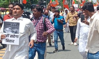 ಕೈ-ಕಮಲ ಕಾರ್ಯಕರ್ತರ ನಡುವೆ ಮಾರಾಮಾರಿ