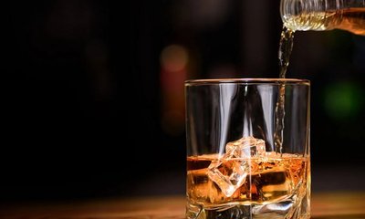 ದೆವ್ವ ಬಿಡಿಸಲು ಮದ್ಯ ಕುಡಿಸಿ, ಬೀಡಿ ಸೇದುವಂತೆ ಮಾಡಿದರು