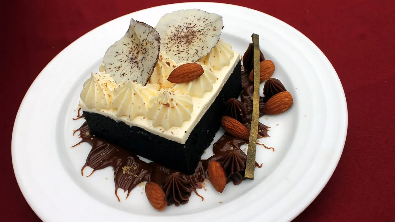 Tasty Desert: ಸಮೃದ್ಧ, ರುಚಿಕರ, ಮೃದುವಾದ ಸವಿಯನ್ನು ನಿಮಗೆ ಮತ್ತಷ್ಟು ಆಸೆ ಹುಟ್ಟಿಸುವ ಡೆಸೆರ್ಟ್!