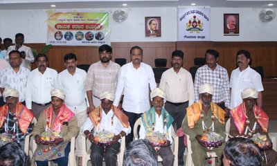 ಕಾಯಕಶರಣರ ಜಯಂತಿ ಆಚರಣೆ ಉದ್ದೇಶ ಸಮಾಜಕ್ಕೆ ಅರಿವು ಮೂಡಿಸುವುದಾಗಿದೆ