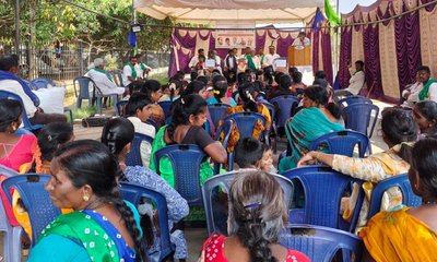 ಕೈಗಾರಿಕೆಗೆ ಭೂಮಿ ಕೊಡಲು ರೈತರು ಸಿದ್ಧ ಸರಕಾರ ಮುಂದಾಗುತ್ತಿಲ್ಲ