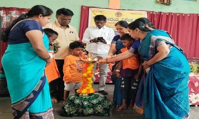 ಭಾರತ ದೇಶವು ಇಂದು ಪ್ರಗತಿಯ ಕಡೆ ಮುಂದಡಿಯಿಡುತ್ತಿದೆ