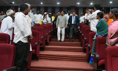 ನಬಾರ್ಡ್ ಬ್ಯಾಂಕ್ ಶಾಖೆ ಉದ್ಘಾಟಿಸಿದ ಸಂಸದ ಡಾ.ಕೆ.ಸುಧಾಕರ್