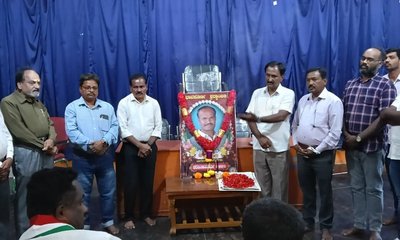 ಮೃತಪಟ್ಟ ನರಸಿಂಹಮೂರ್ತಿಗೆ ಶ್ರದ್ಧಾಂಜಲಿ ಸಲ್ಲಿಕೆ