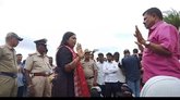 ಗುರ್ತಿಸಲ್ಪಟ್ಟ ಸ್ಥಳದಲ್ಲಿ ಗುಡಿಸಲು ಹಾಕಿದ ನಾಗರಿಕರು