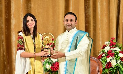 'ಒಂದು ಜಗತ್ತು ಒಂದು ಕುಟುಂಬ ಮಾನವೀಯ ಪುರಸ್ಕಾರ'