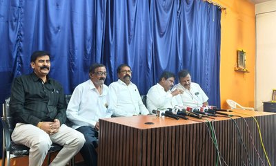 ಚಿಮುಲ್ ಚುನಾವಣೆ: ಕಾಂಗ್ರೆಸ್‌ನಲ್ಲಿ ಭುಗಿಲೆದ್ದ ಆಕ್ರೋಶ