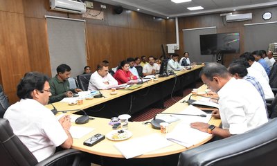 ಅರ್ಹ ಫಲಾನುಭವಿಗಳಿಗೆ ನಿಗದಿತ ಅವಧಿಯಲ್ಲಿ ಸೌಲಭ್ಯ ನೀಡಿ