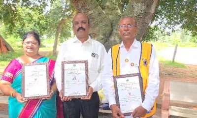 ಡಿ.ಟಿ ಶ್ರೀನಿವಾಸ್‌ಮೂರ್ತಿಗೆ ಆಚಾರ್ಯಶ್ರೇಷ್ಠ ಪ್ರಶಸ್ತಿ ಪ್ರದಾನ