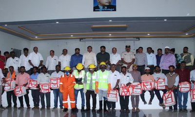 ಕಾರ್ಮಿಕ ಇಲಾಖೆಯಲ್ಲಿ ಅನೇಕ ಸೌಲಭ್ಯಗಳಿದ್ದು ಸರಿಯಾಗಿ ಬಳಸಿಕೊಳ್ಳಿ