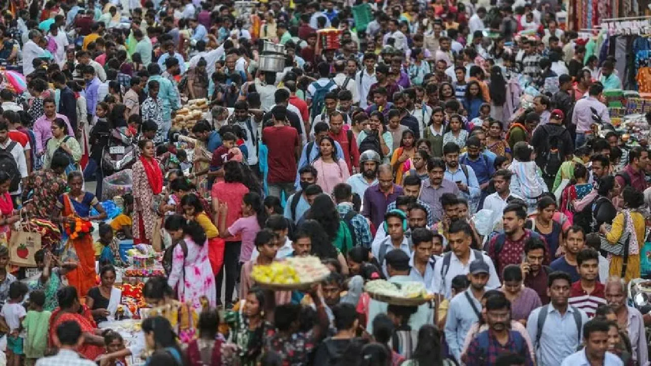 Census: ಕರ್ನಾಟಕದಲ್ಲಿ ಇಂದಿನಿಂದ ಜನಗಣತಿ ಆರಂಭ, ಸಕ್ರಿಯವಾಗಿ ಪಾಲ್ಗೊಳ್ಳಲು ಗಣ್ಯರ ಕರೆ