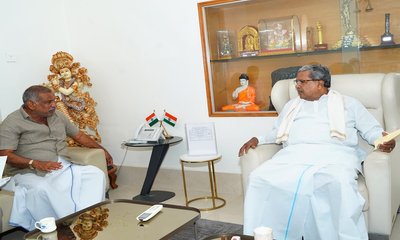 ಮಾಜಿ ಸಚಿವ ಜೆ.ಸಿ.ಮಾಧುಸ್ವಾಮಿ ಅವರಿಂದ ಸಿಎಂ ಭೇಟಿ